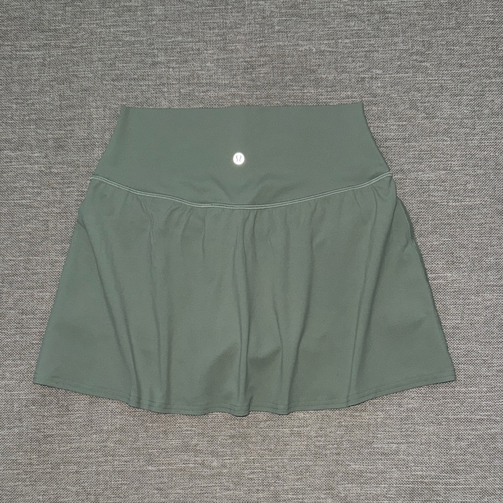 NWOT Lululemon Align Skirt